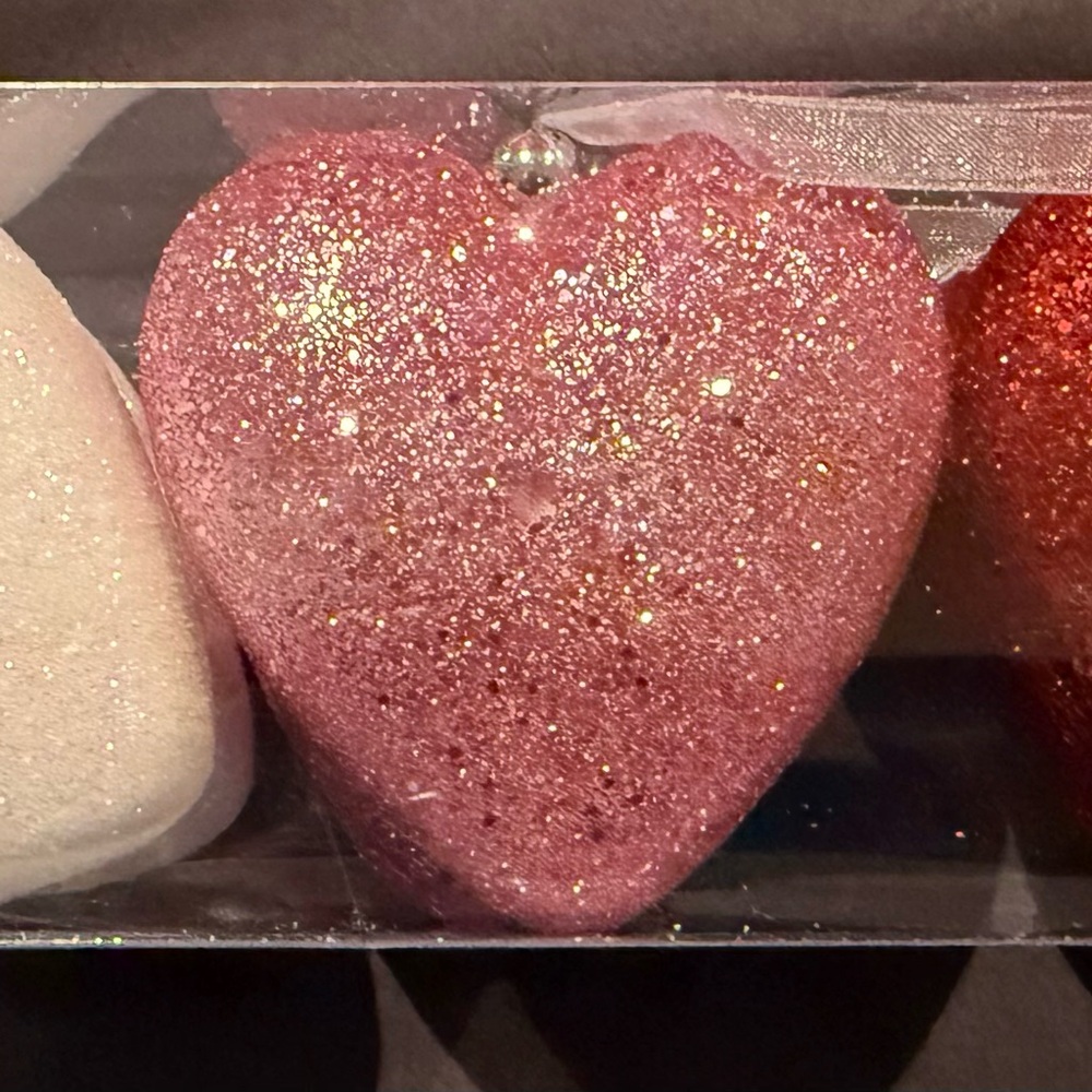 Glittery Heart Decorations Set